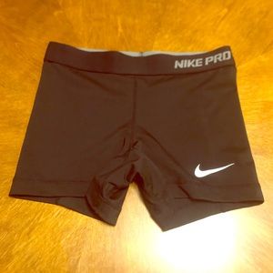 Nike Pro DriFit XS Shorts